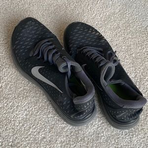 Women’s Nike Air Sz 7